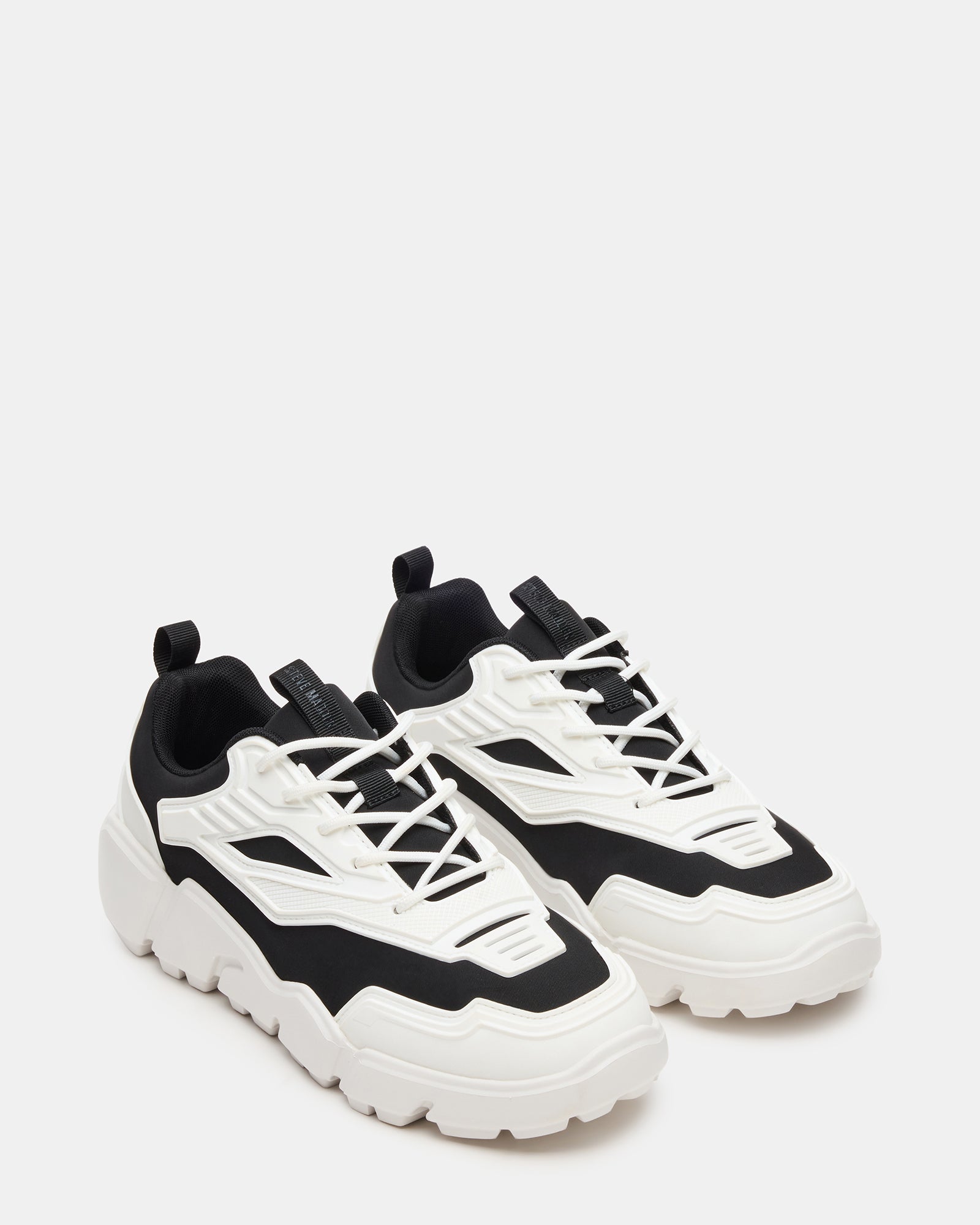 PACE BLACK/WHITE