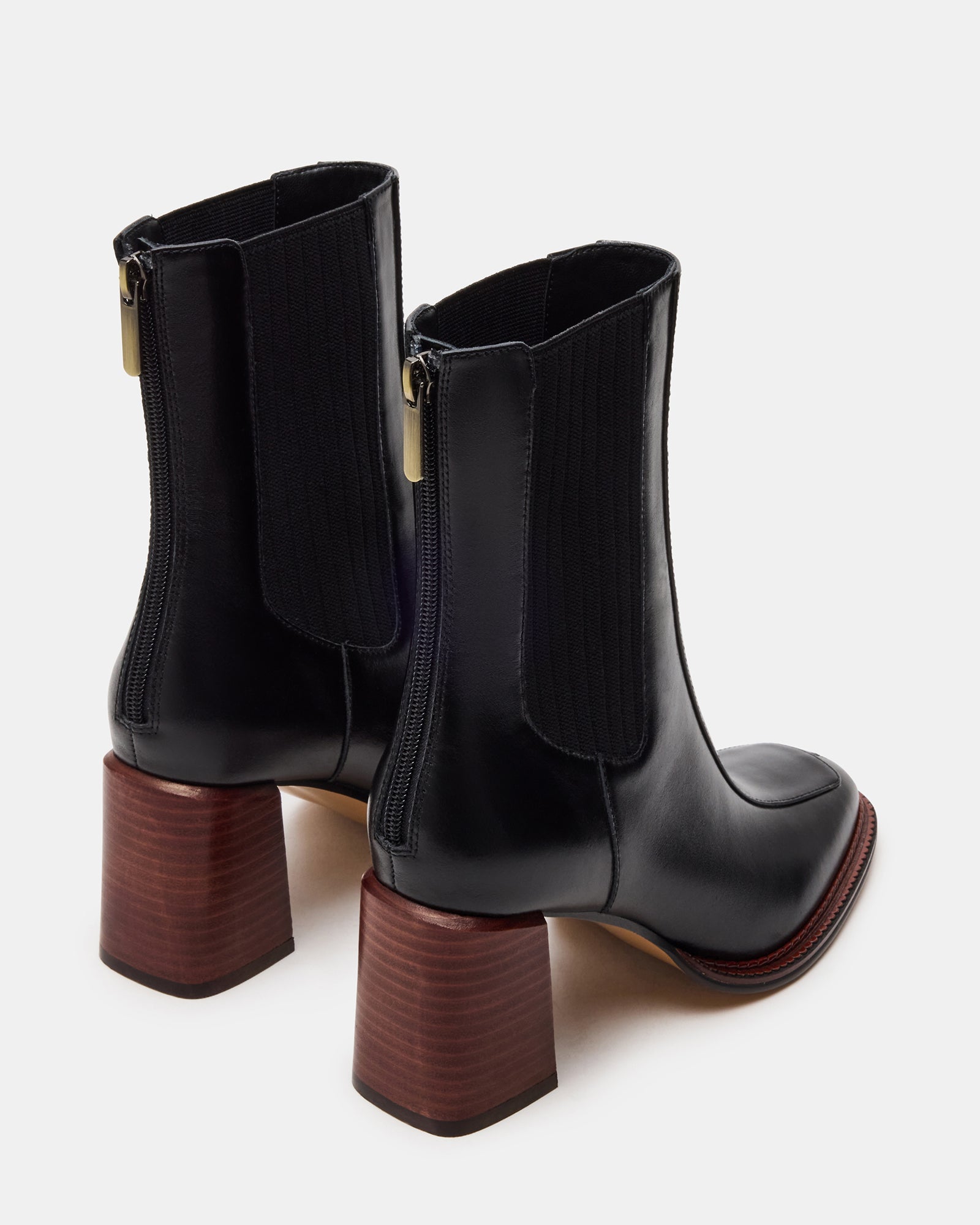 DOWNTOWN BLACK LEATHER - SM REBOOTED