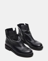 HUGHIE BLACK LEATHER - SM REBOOTED
