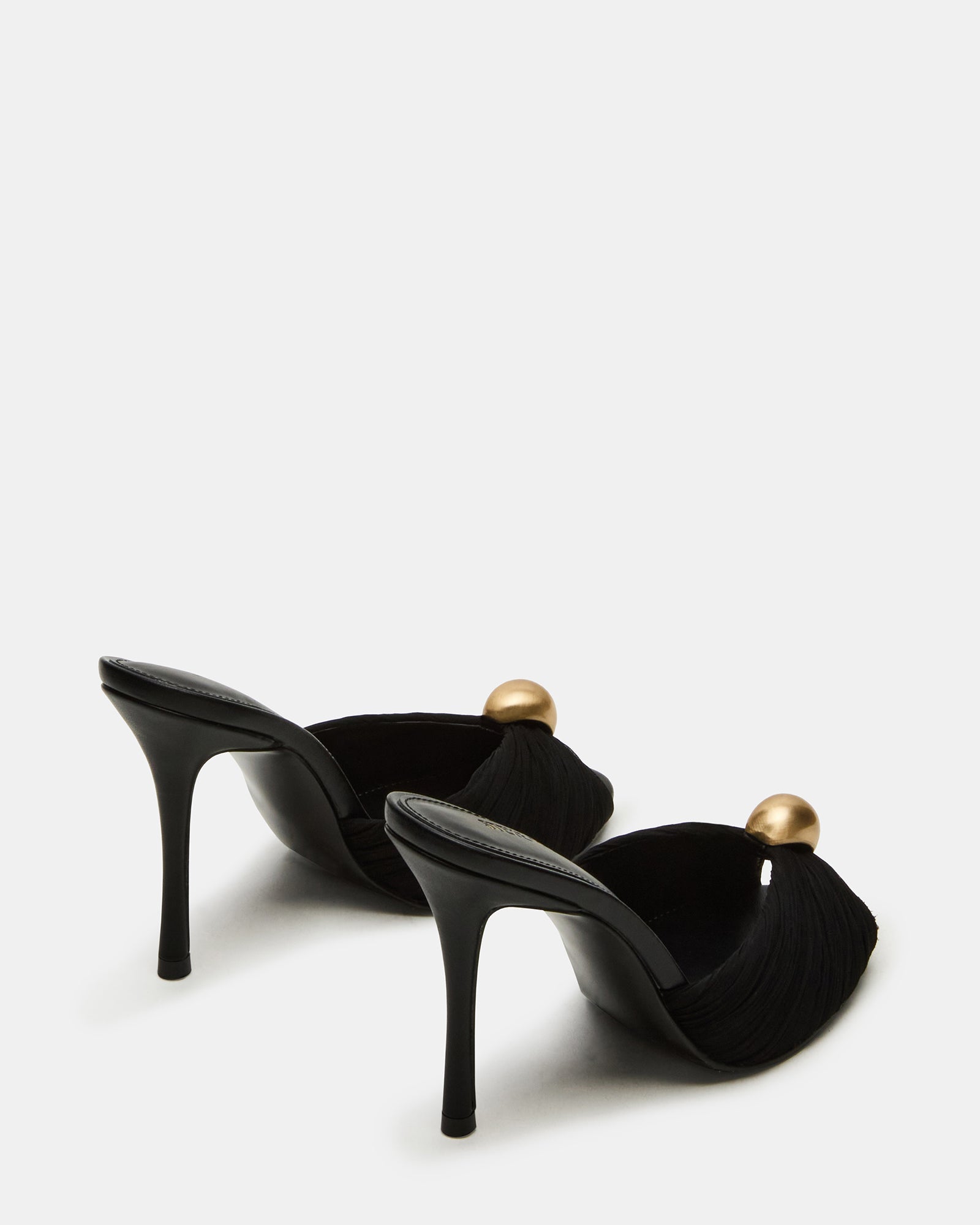 PRIYA BLACK/GOLD